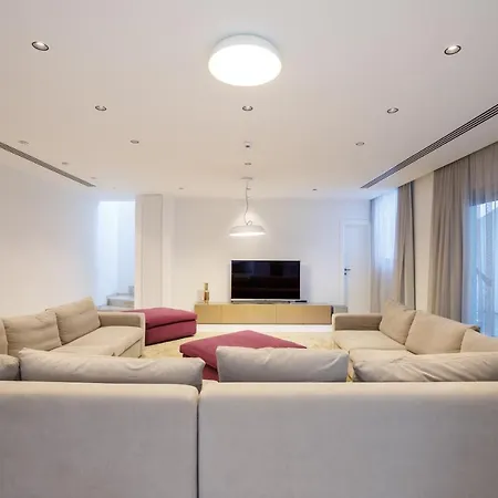 Beachfront Luxury Tranquility וילה *