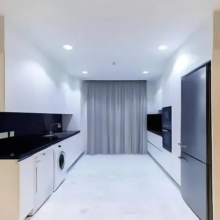 Beachfront Luxury Tranquility * איה נאפה