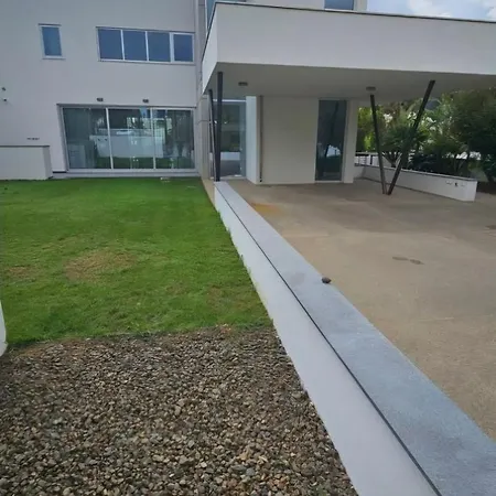 וילה Beachfront Luxury Tranquility *