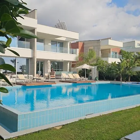 Beachfront Luxury Tranquility Villa