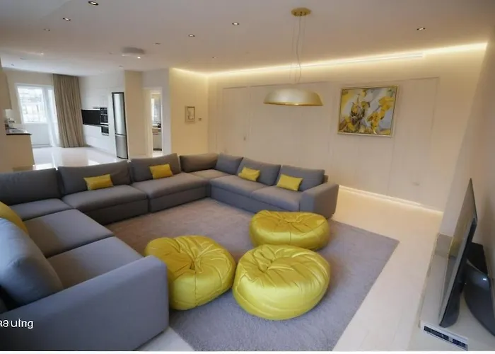 Beachfront Luxury Tranquility ヴィラ アヤナパ