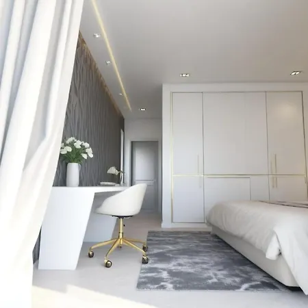 Beachfront Luxury Tranquility