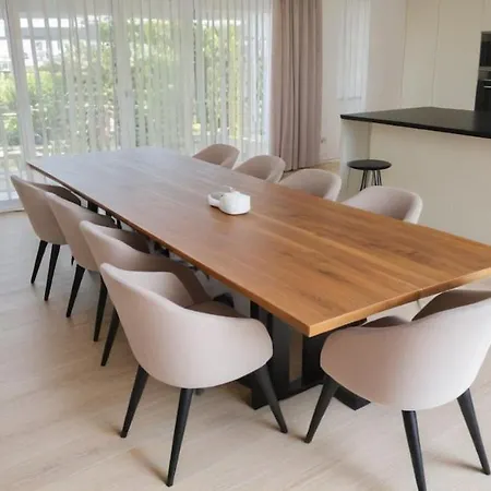 Beachfront Luxury Tranquility *