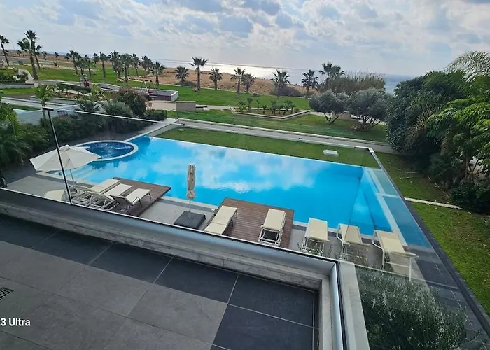 Beachfront Luxury Tranquility Villa